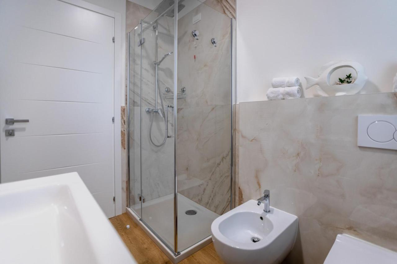 B&B Quattro Stagioni Charme And Wellness Besnate Ngoại thất bức ảnh